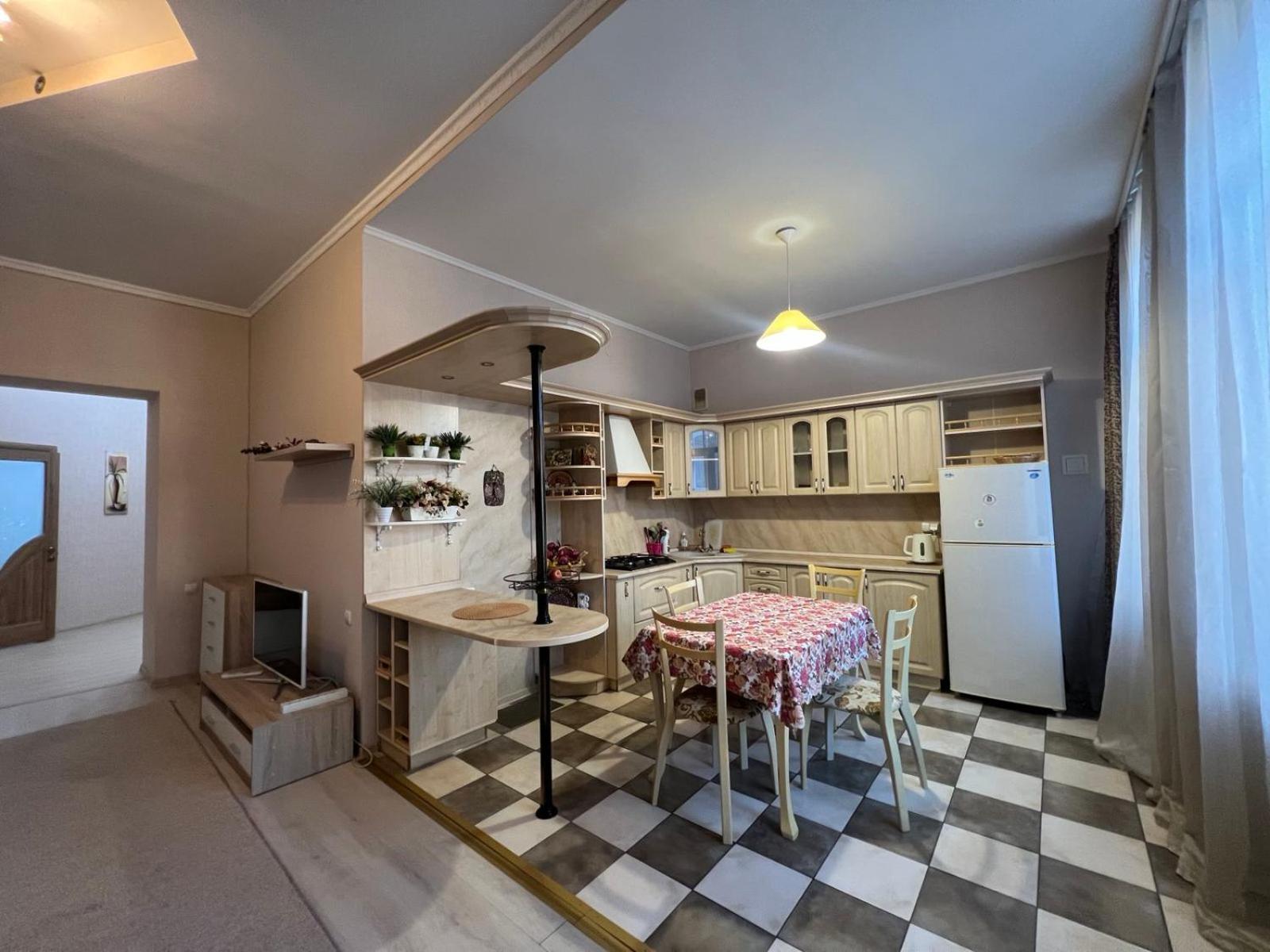 apartment at Lesi Ukrainki Boulevard 14 Kiev Extérieur photo