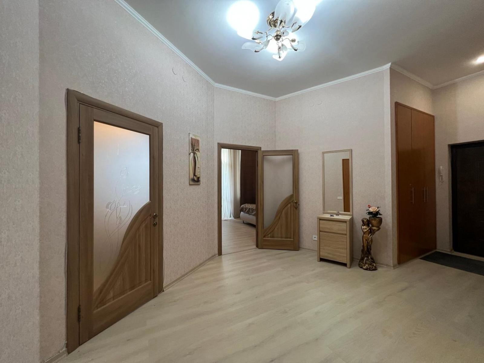 apartment at Lesi Ukrainki Boulevard 14 Kiev Extérieur photo
