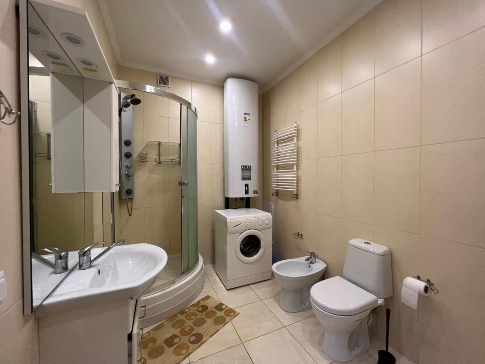 apartment at Lesi Ukrainki Boulevard 14 Kiev Extérieur photo